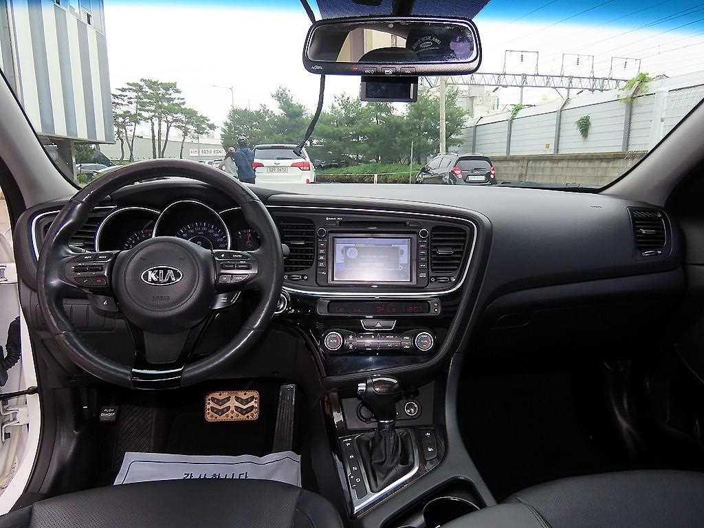 KIA K5 - Vista 7