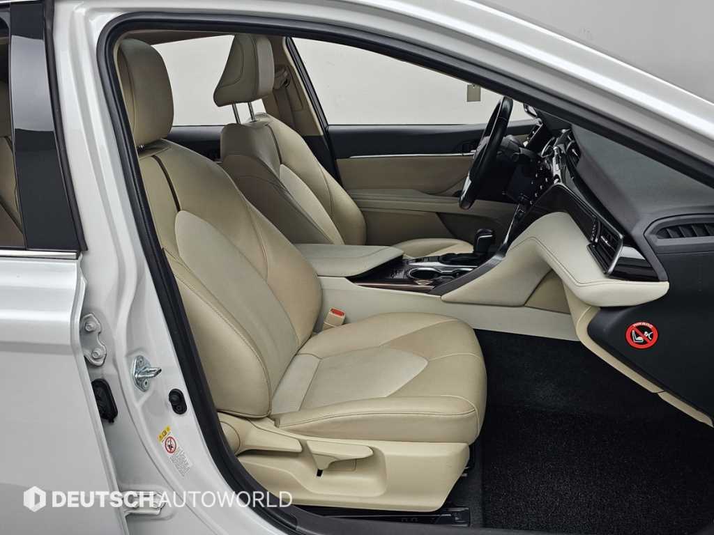 Toyota Camry - Vista 10