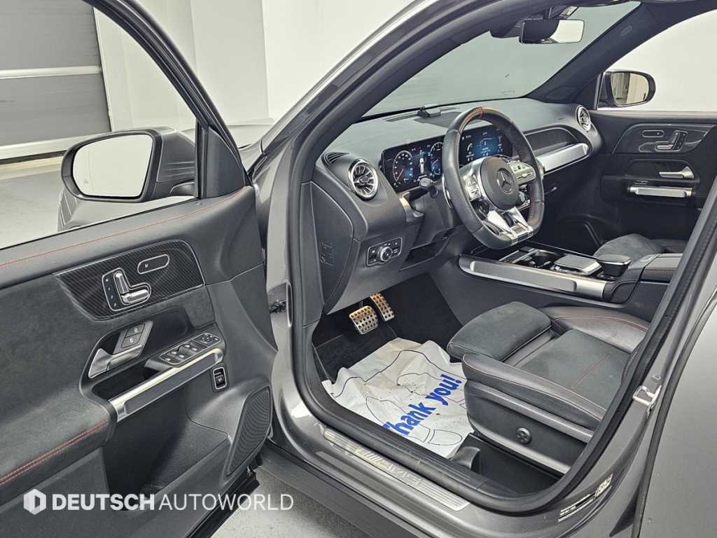 Mercedes Benz GLB Class - Vista 11