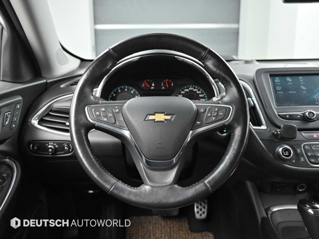 Chevrolet Malibu - Vista 12