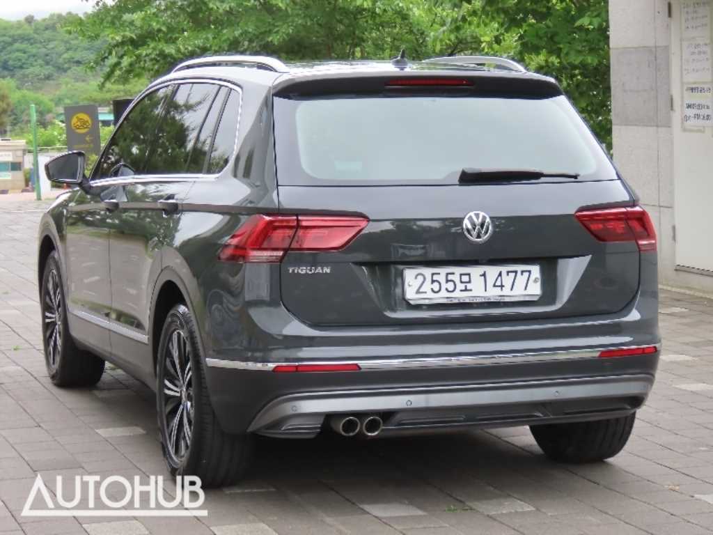 Volkswagen Tiguan - Vista 4
