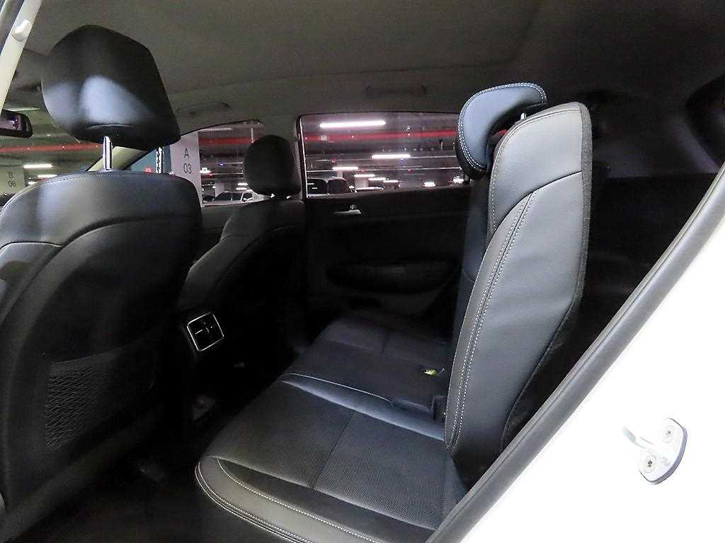 KIA Sportage - Vista 7