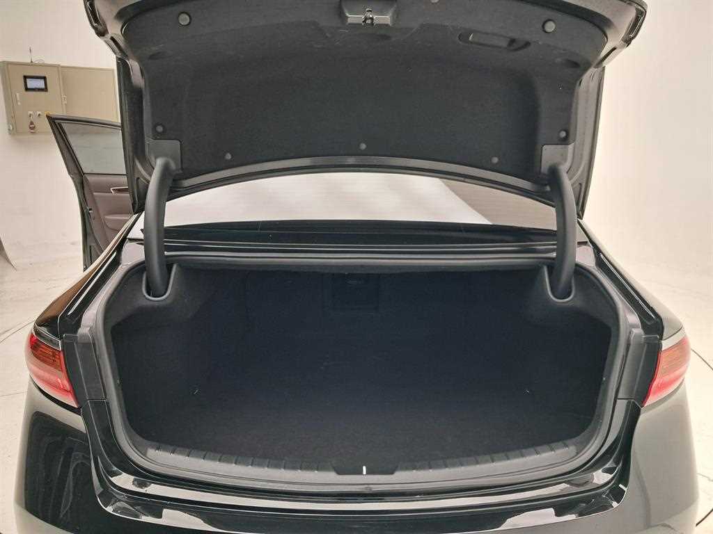 KIA K7 2018 Negro - Importación desde Corea - HF Imports Iquique - Foto 18