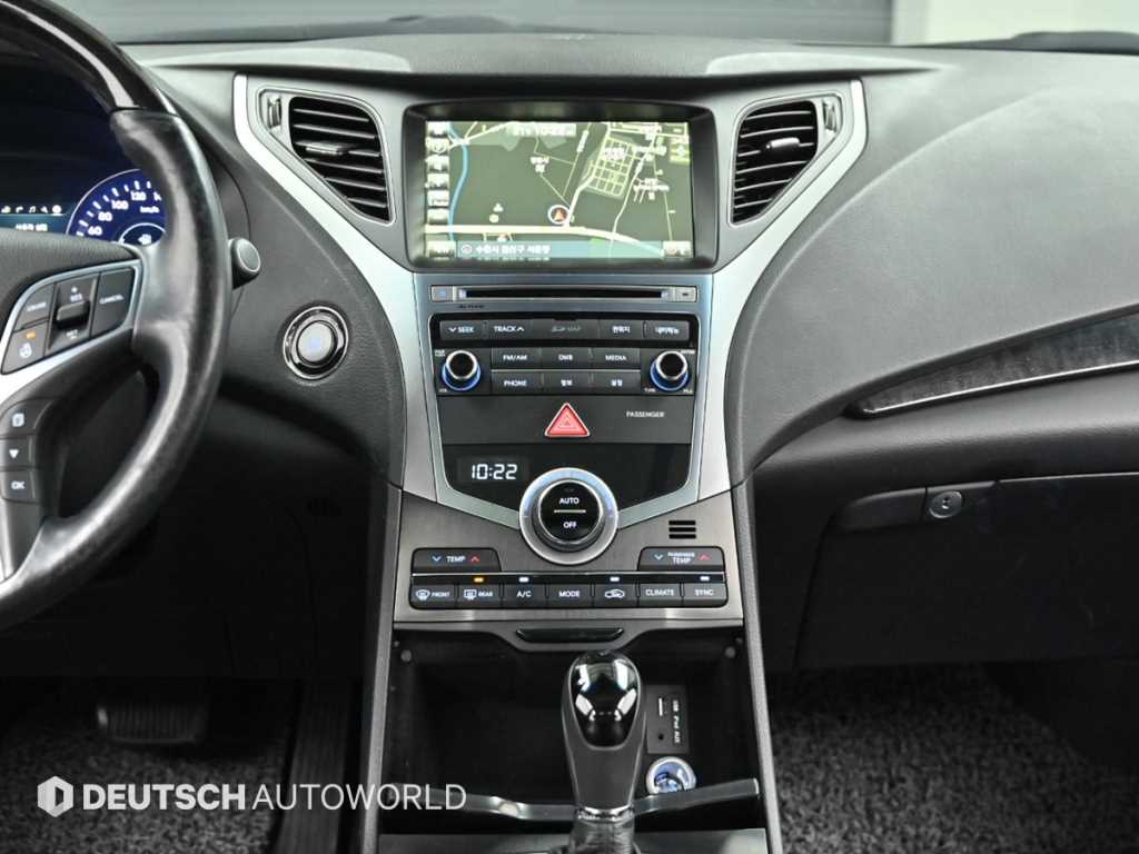 HYUNDAI Grandeur 2015 Blanco - Importación desde Corea - HF Imports Iquique - Foto 14
