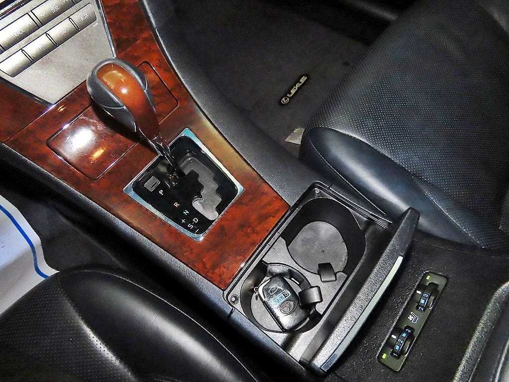 Lexus ES - Vista 12