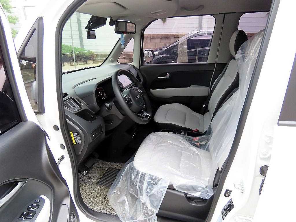 KIA Ray - Vista 5