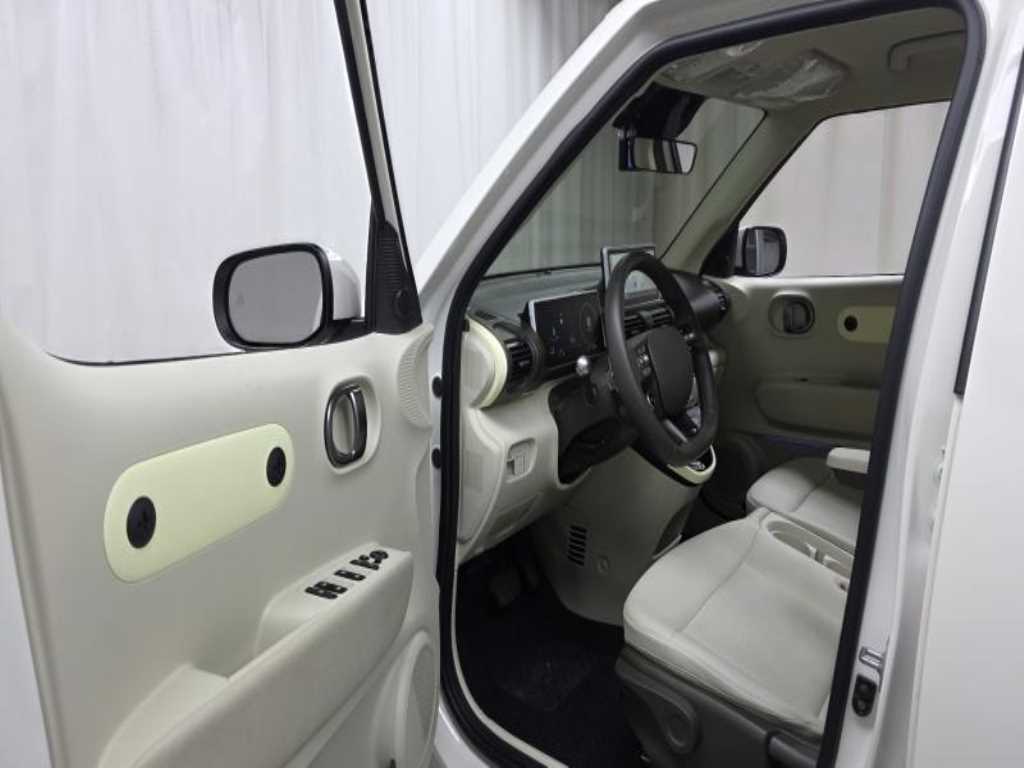 HYUNDAI Casper - Vista 9
