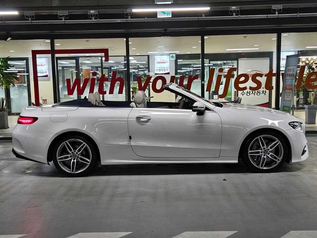 Mercedes Benz E class - Vista 3