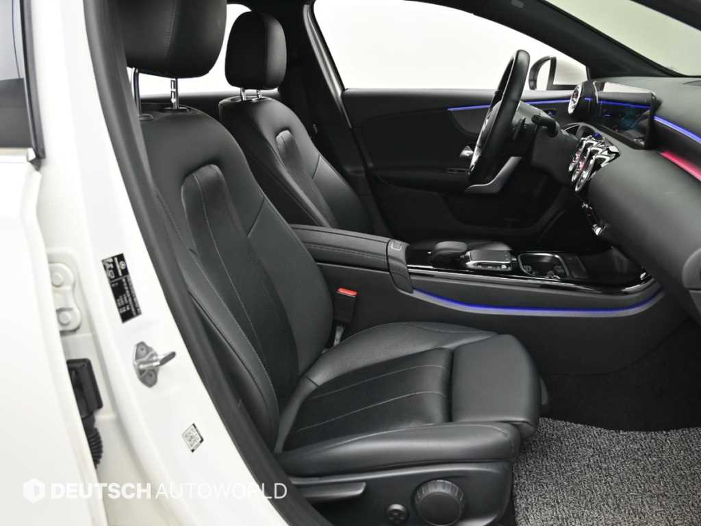 Mercedes Benz A Class - Vista 10