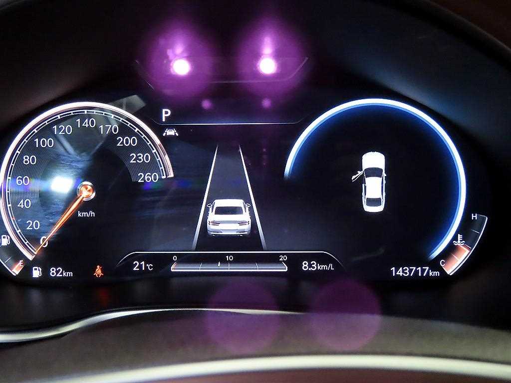 Genesis G80 - Vista 9