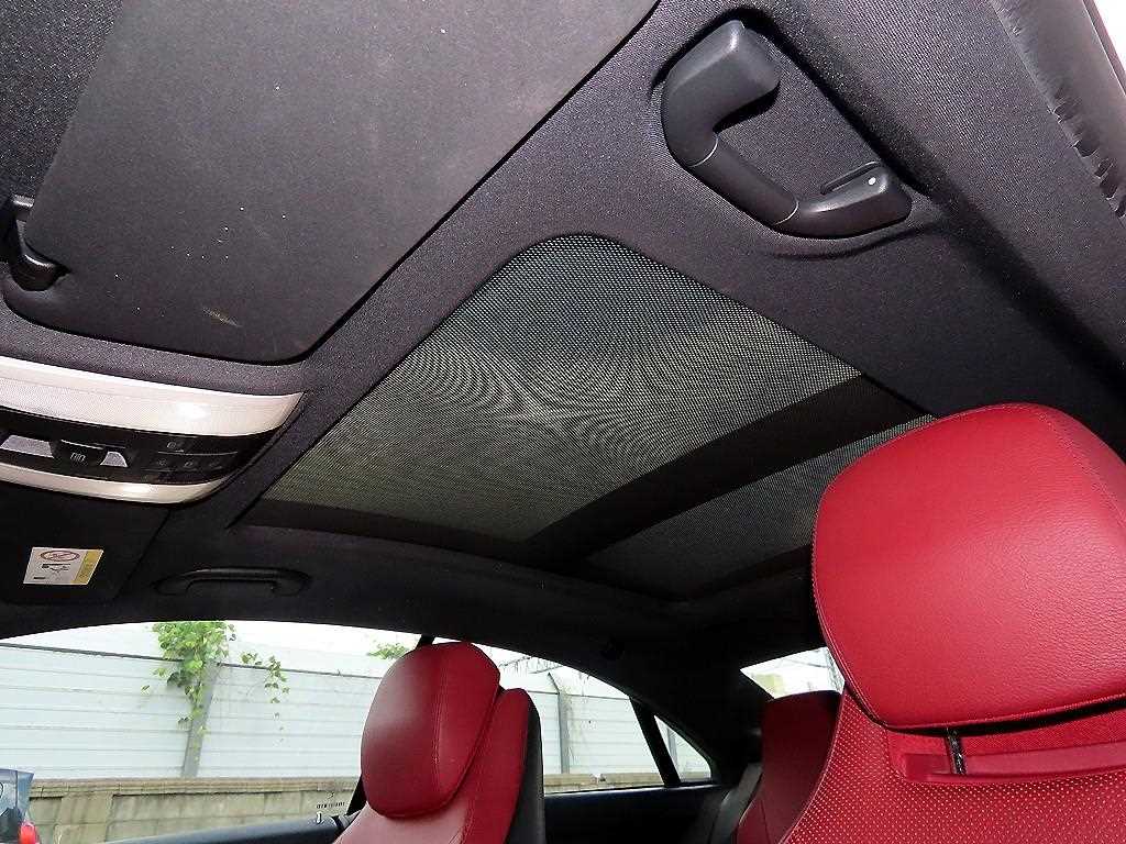 Mercedes Benz E class 2016 Negro - Importación desde Corea - HF Imports Iquique - Foto 17