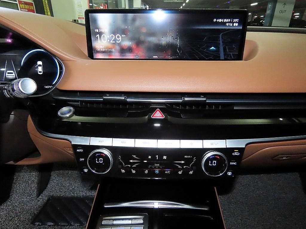 Genesis G80 - Vista 11