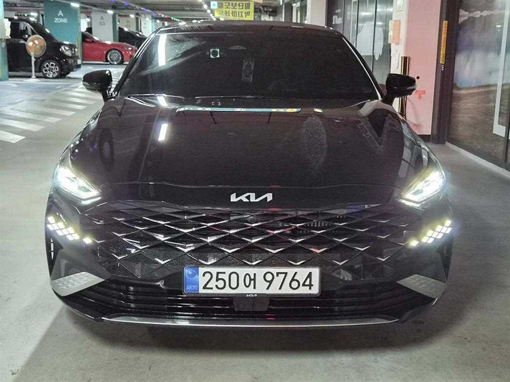 KIA K8 - Vista 2