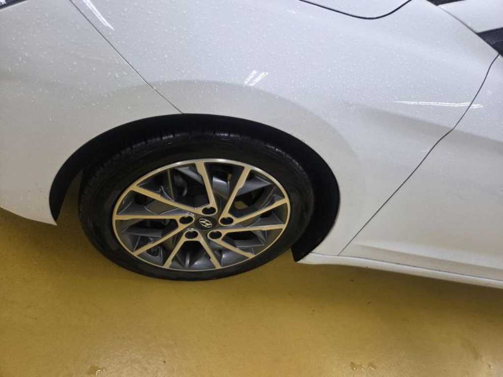 HYUNDAI Avante 2019 Blanco - Importación desde Corea - HF Imports Iquique - Foto 18
