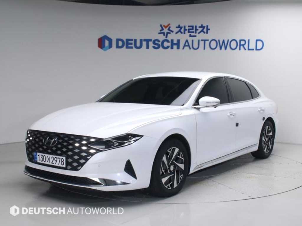 HYUNDAI Grandeur - Vista 2