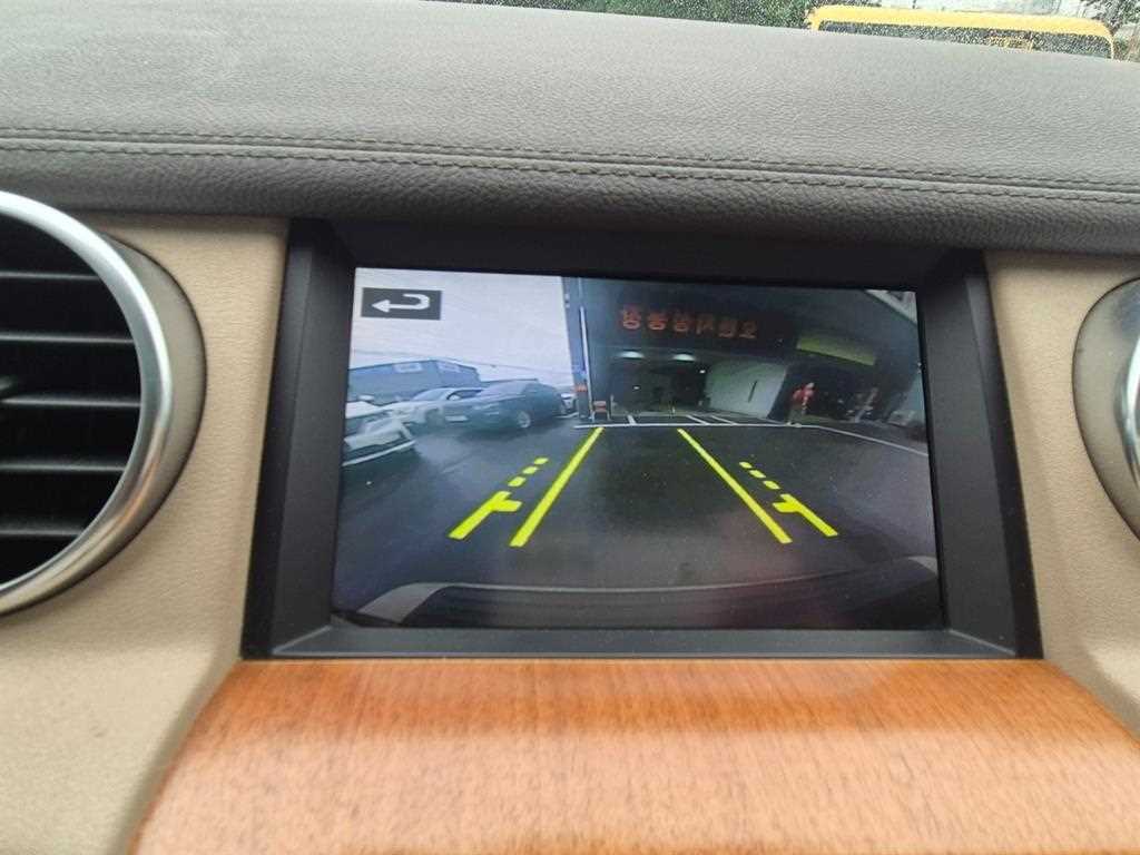 Land Rover Discovery - Vista 12