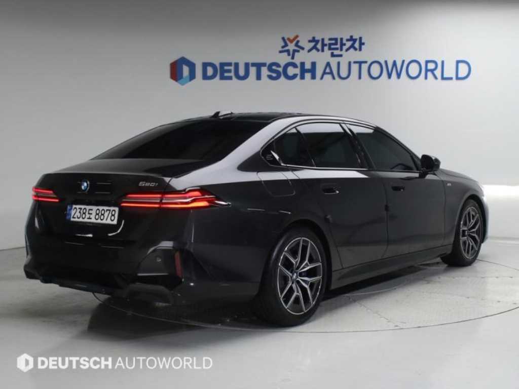 BMW 5 Series - Vista 2