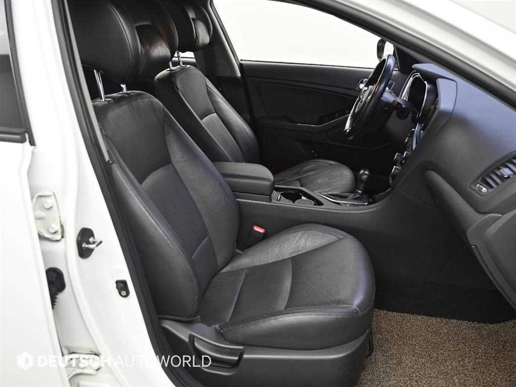 KIA K5 - Vista 10