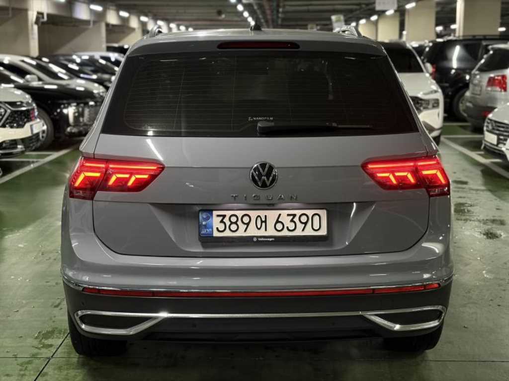 Volkswagen Tiguan - Vista 4