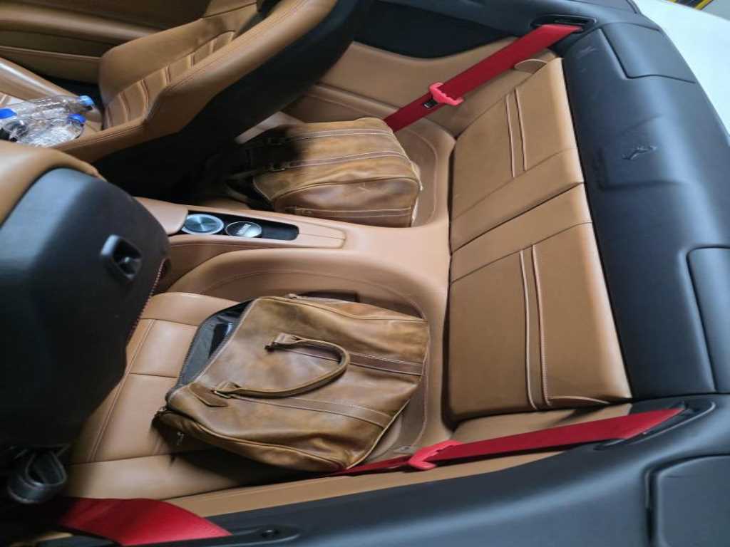 Ferrari California - Vista 12