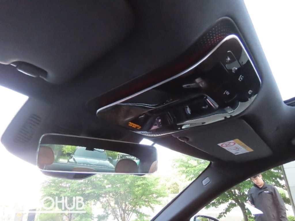 Mercedes Benz E class - Vista 10