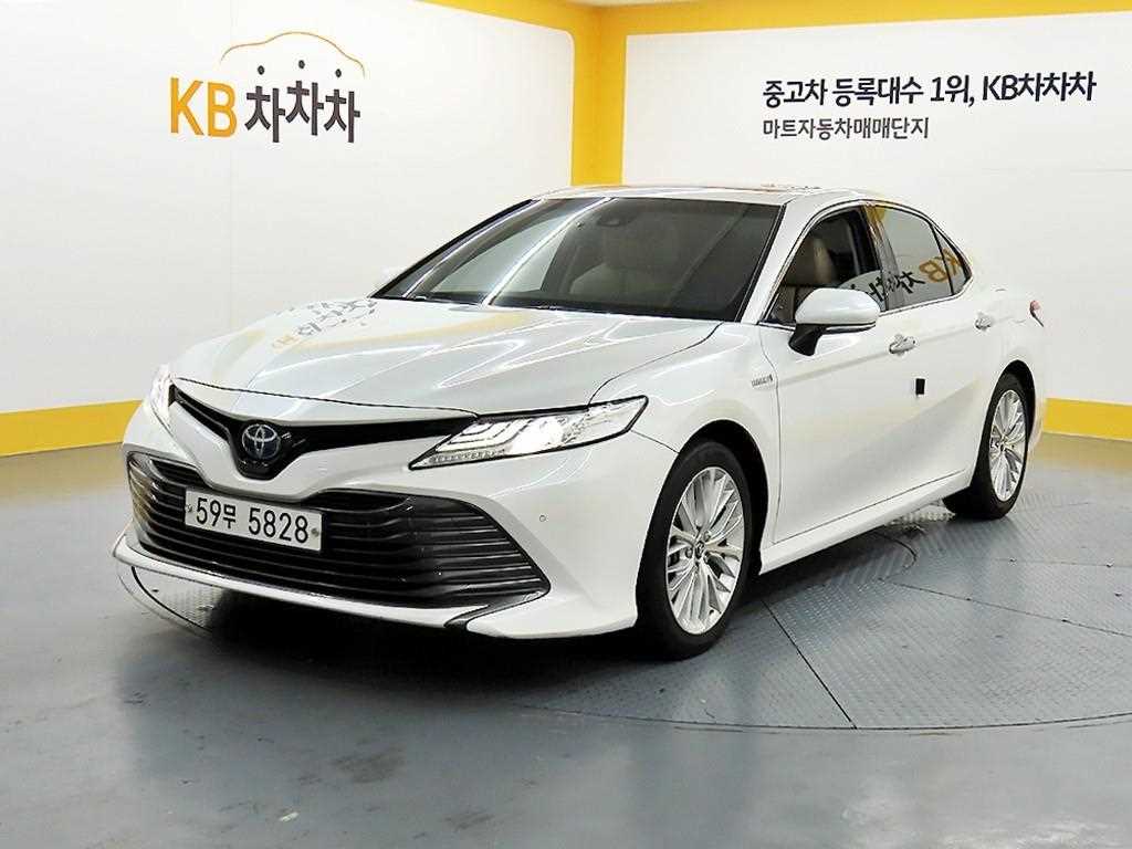 Toyota Camry 2019 Blanco - Importación desde Corea - HF Imports Iquique - Foto 1