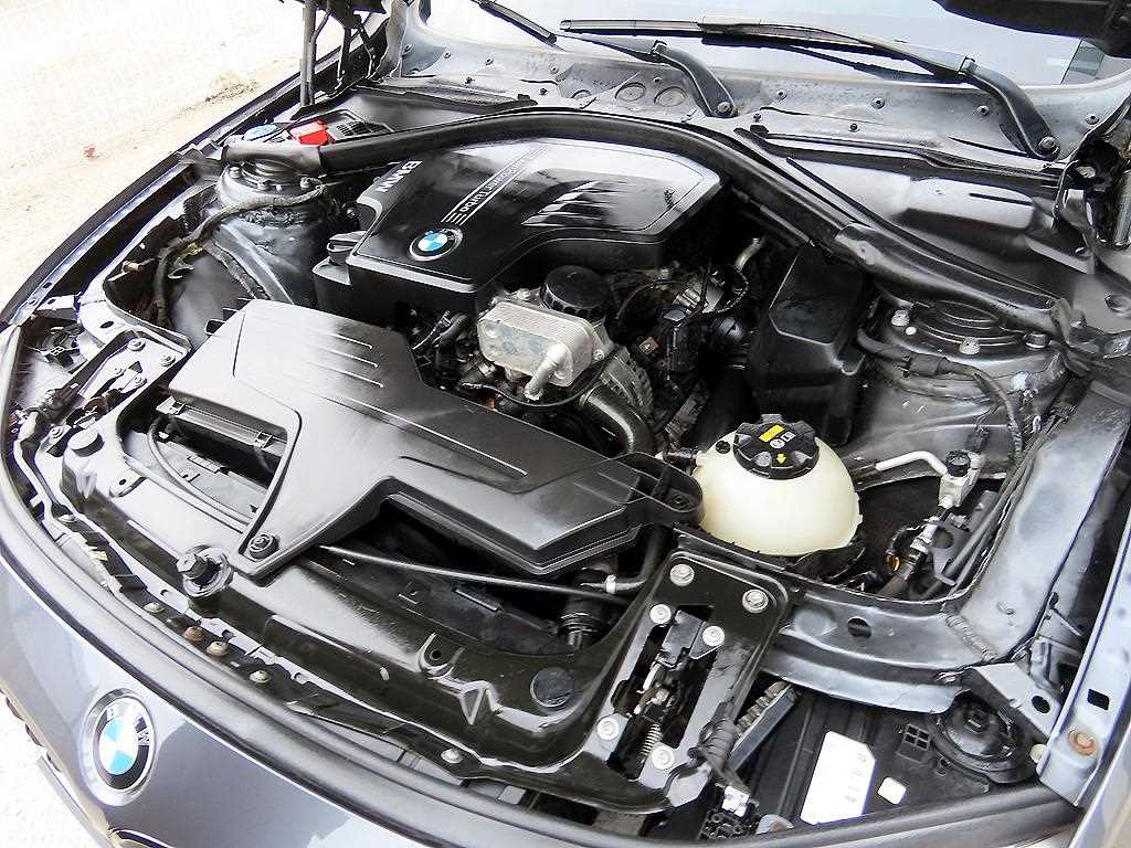 BMW 3 series 2016 Gris - Importación desde Corea - HF Imports Iquique - Foto 19