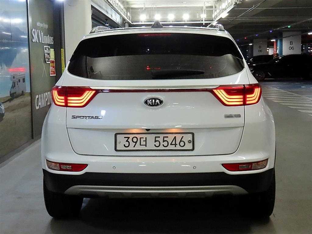 KIA Sportage - Vista 5