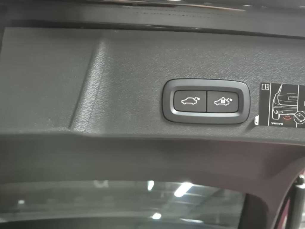 Volvo XC40 2021 - Importación desde Corea - HF Imports Iquique - Foto 17