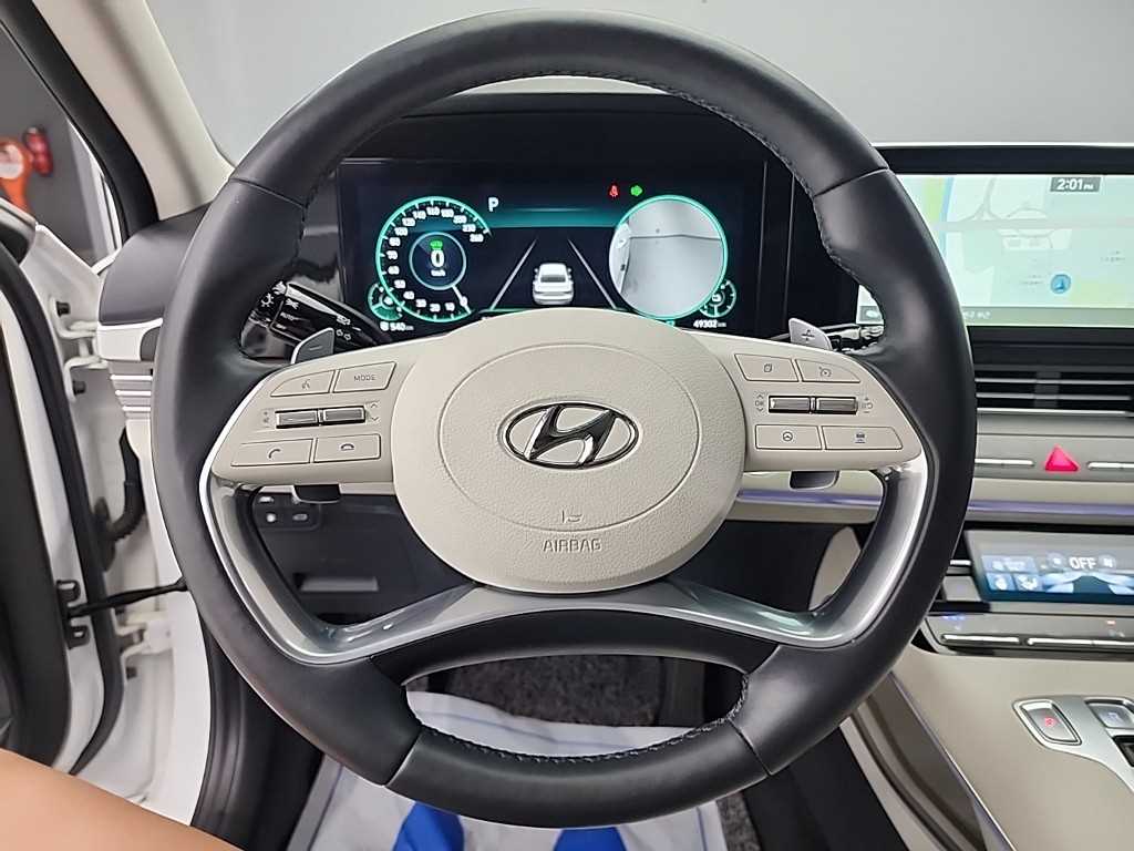 HYUNDAI Grandeur - Vista 9