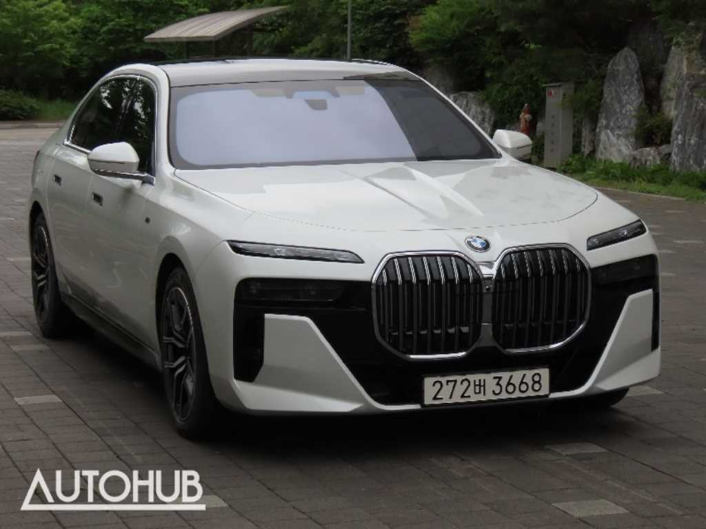 BMW 7 Series - Vista 2