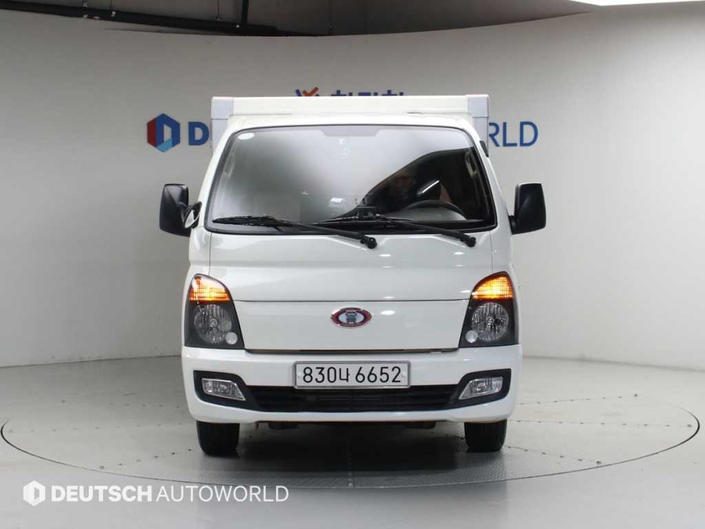 Small Truck Cargo (small) - Vista 3