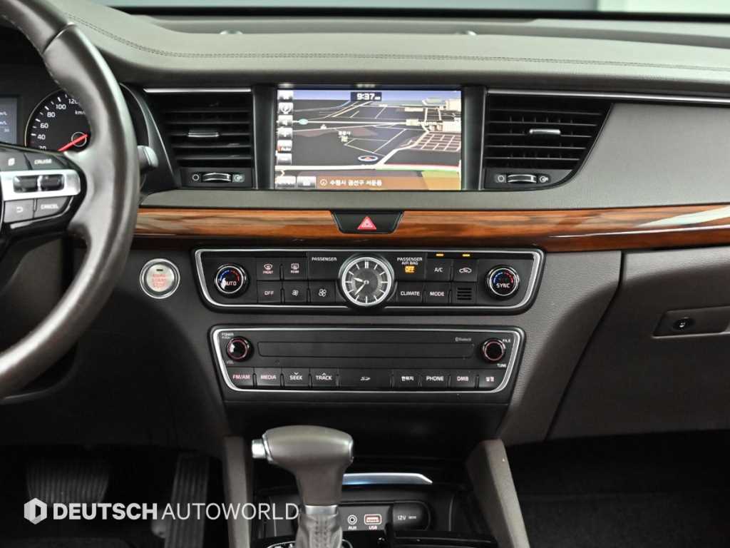 KIA K7 - Vista 7