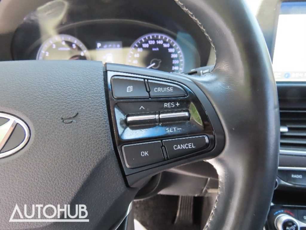 HYUNDAI Grandeur - Vista 12