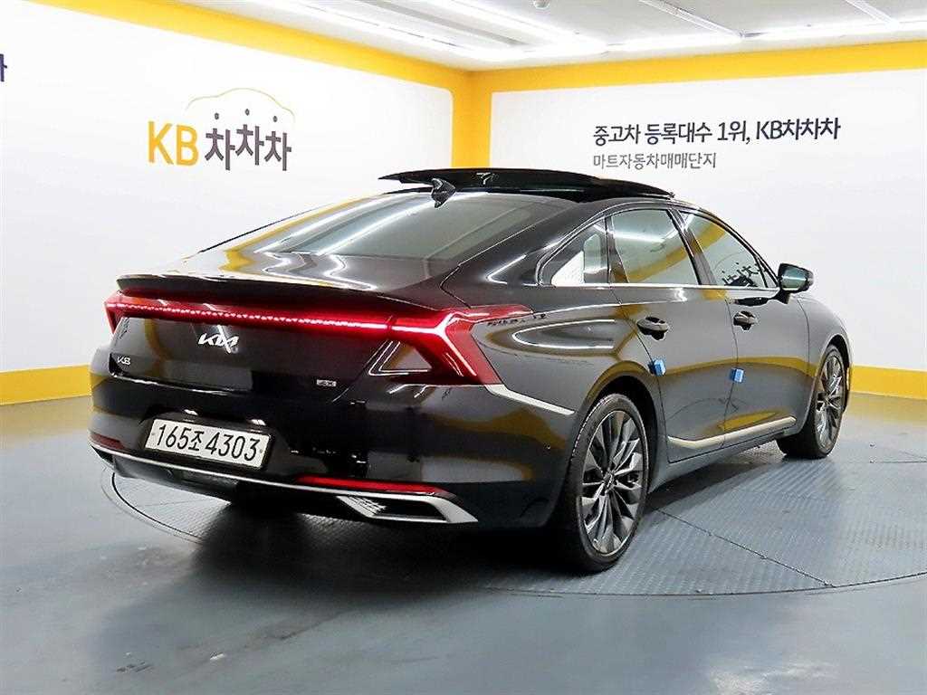 KIA K8 - Vista 4