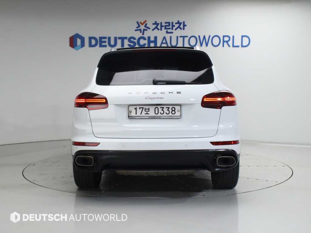 Porsche Cayenne - Vista 4