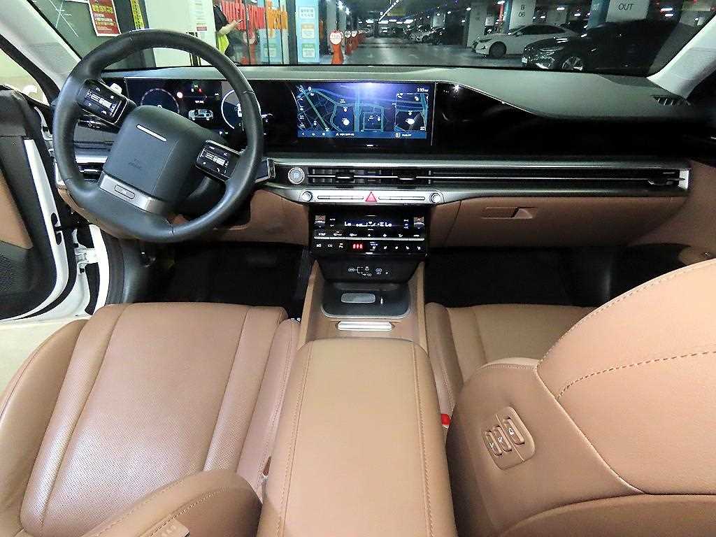 HYUNDAI Grandeur - Vista 10