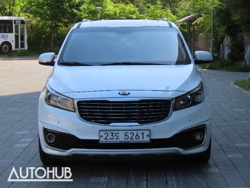 KIA Carnival 2015 - Importación desde Corea - HF Imports Iquique - Foto 1