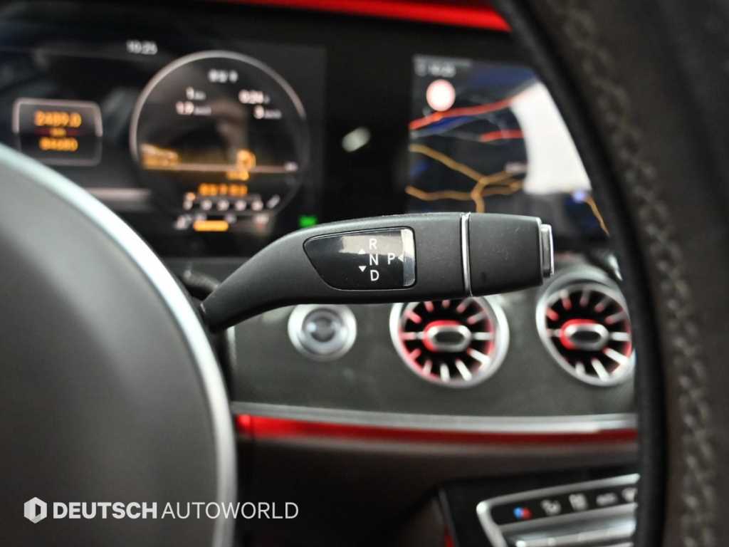 Mercedes Benz CLS Class - Vista 9
