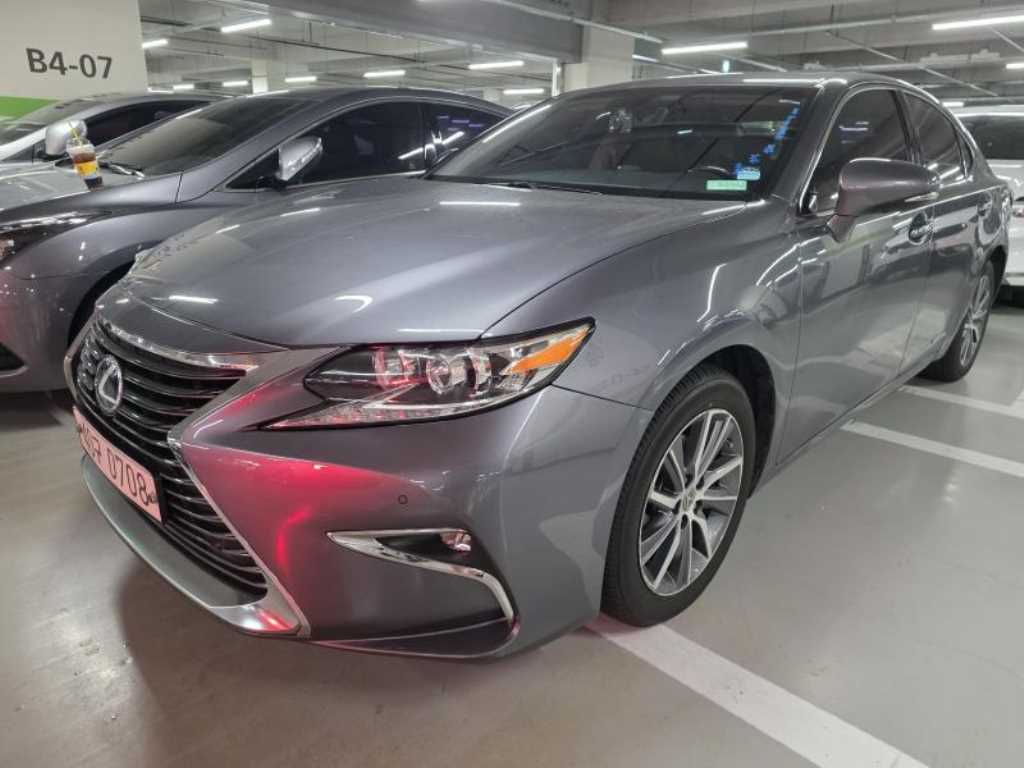 Lexus ES - Vista 3