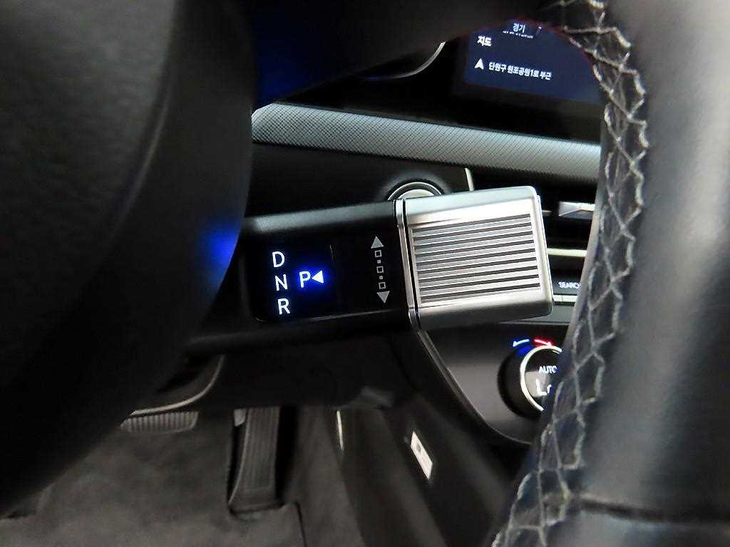 HYUNDAI Sonata - Vista 10