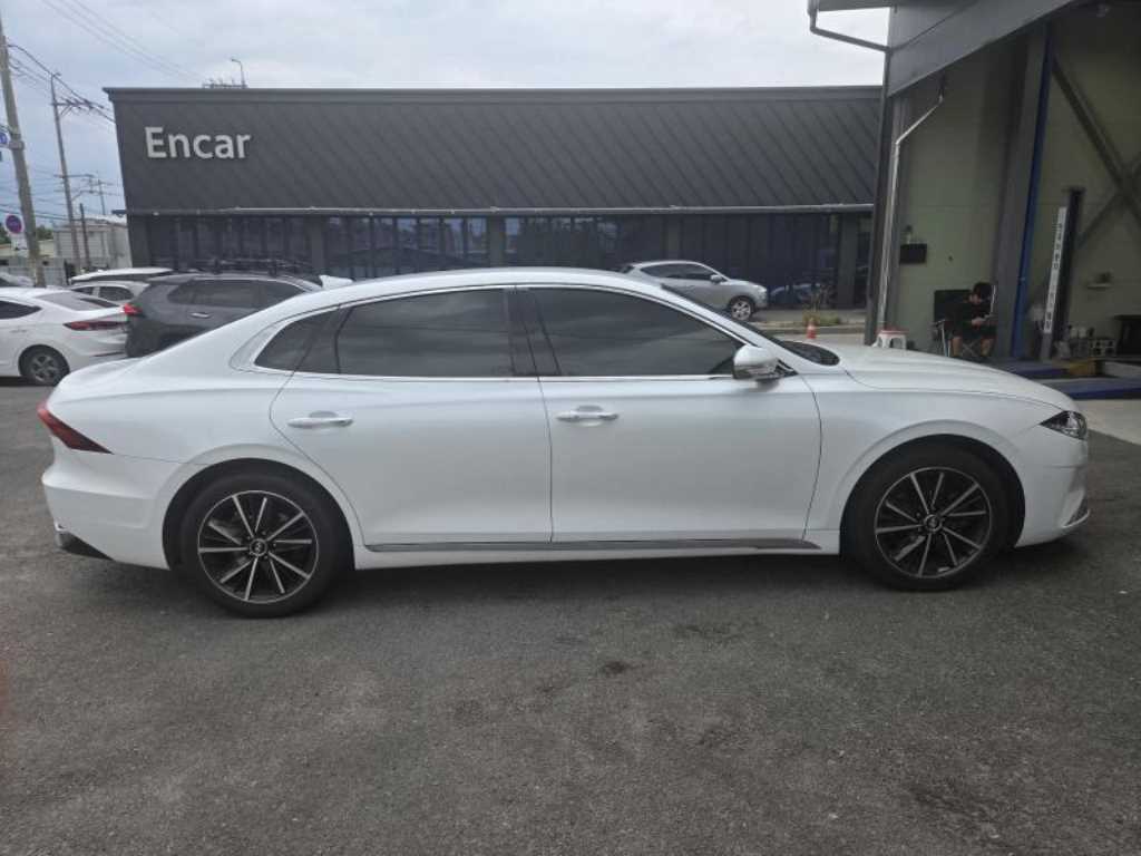 HYUNDAI Grandeur - Vista 4