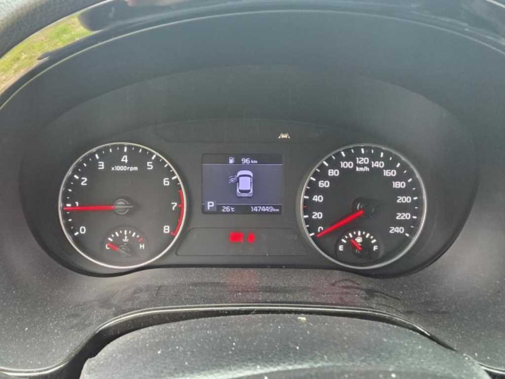 KIA Seltos - Vista 4