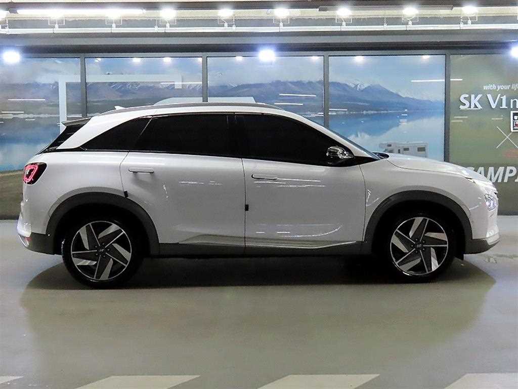 HYUNDAI Nexo - Vista 3