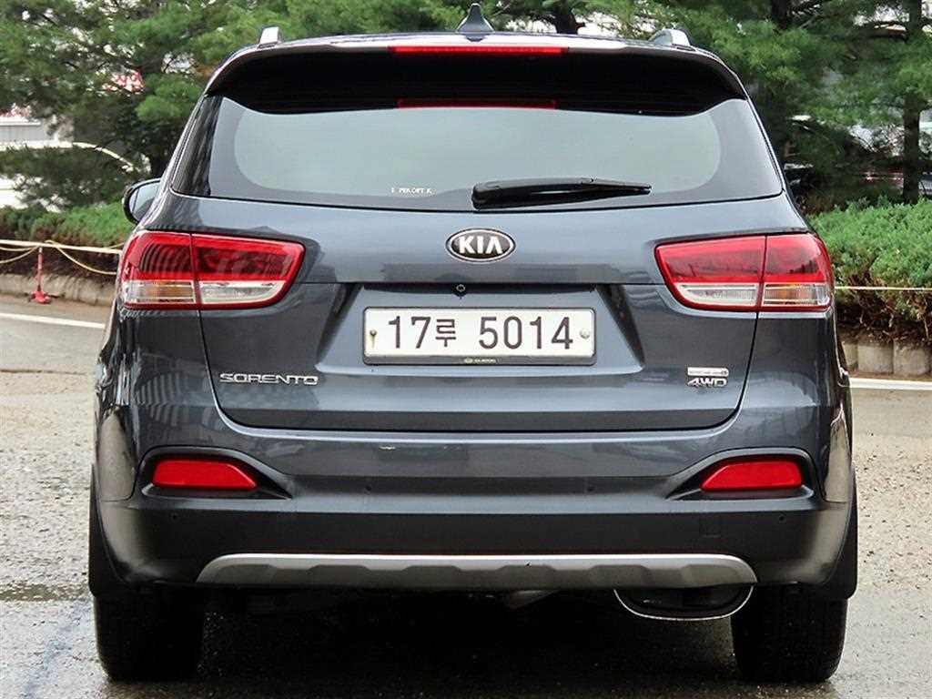KIA Sorento - Vista 4