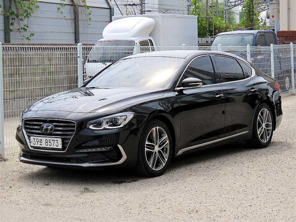 HYUNDAI Grandeur - Vista 2