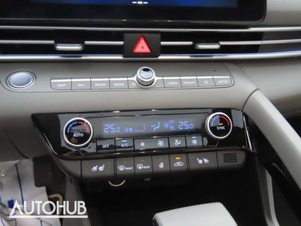 HYUNDAI Avante - Vista 7