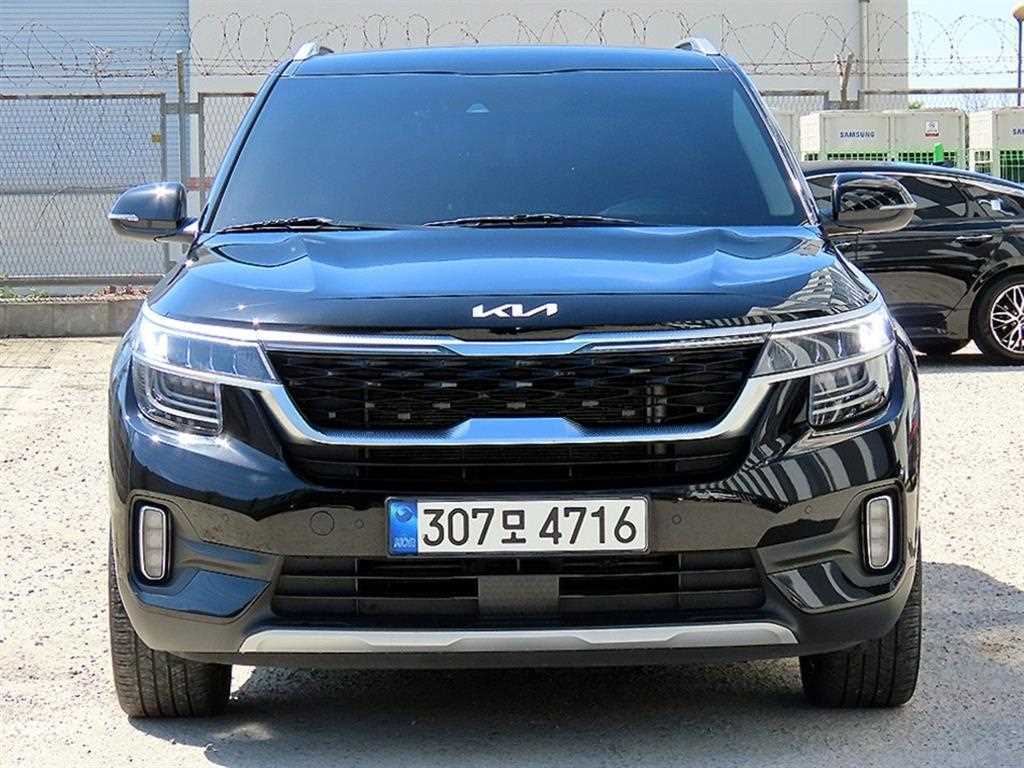 KIA Seltos - Vista 2