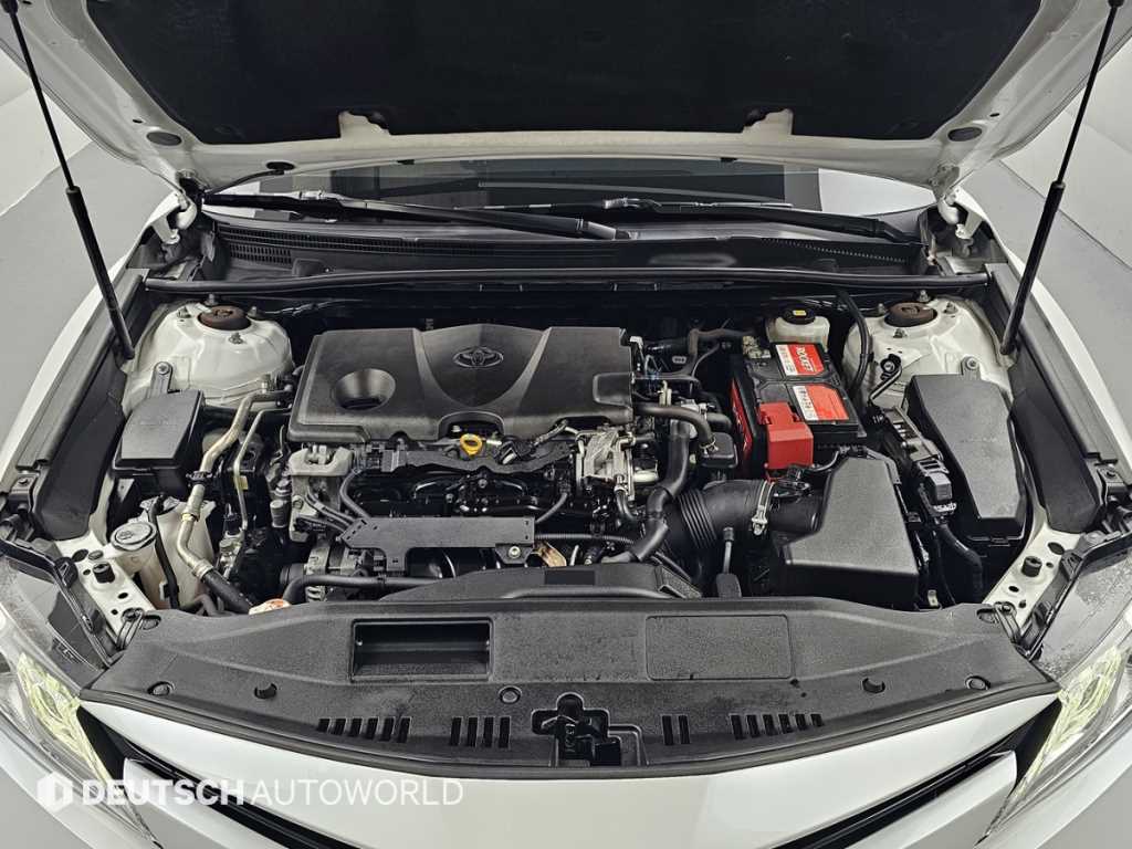 Toyota Camry - Vista 6