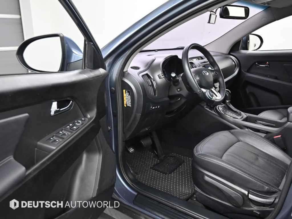 KIA Sportage - Vista 11